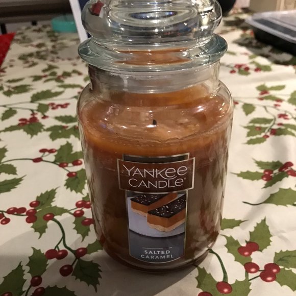 Yankee candle Salted caramel - Picture 2 of 4